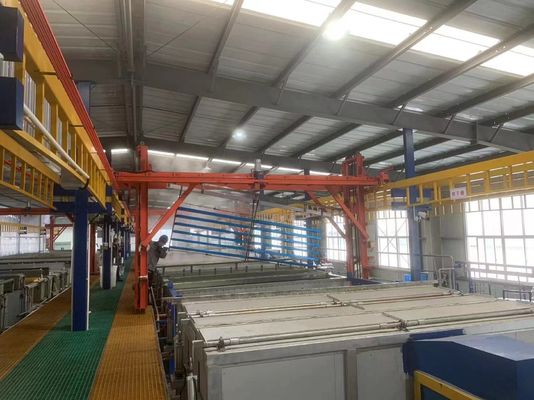 Dobra cena 950 Ton/Miesiąc Automatyczna Pozioma Linia Produkcyjna do Anodowania z Kontrolą PLC dla Komponentów Aluminiowych 3C W Internecie